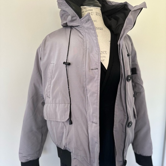 Authentic Gray Canada Goose Jacket, Size Small - Picture 11 of 11